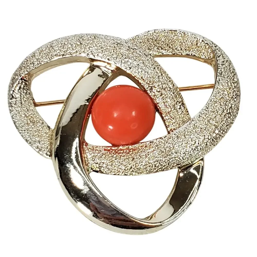 Vtg Sarah Coventry Brooch Coral Color Atomic Design Textured Gold Tone Pin